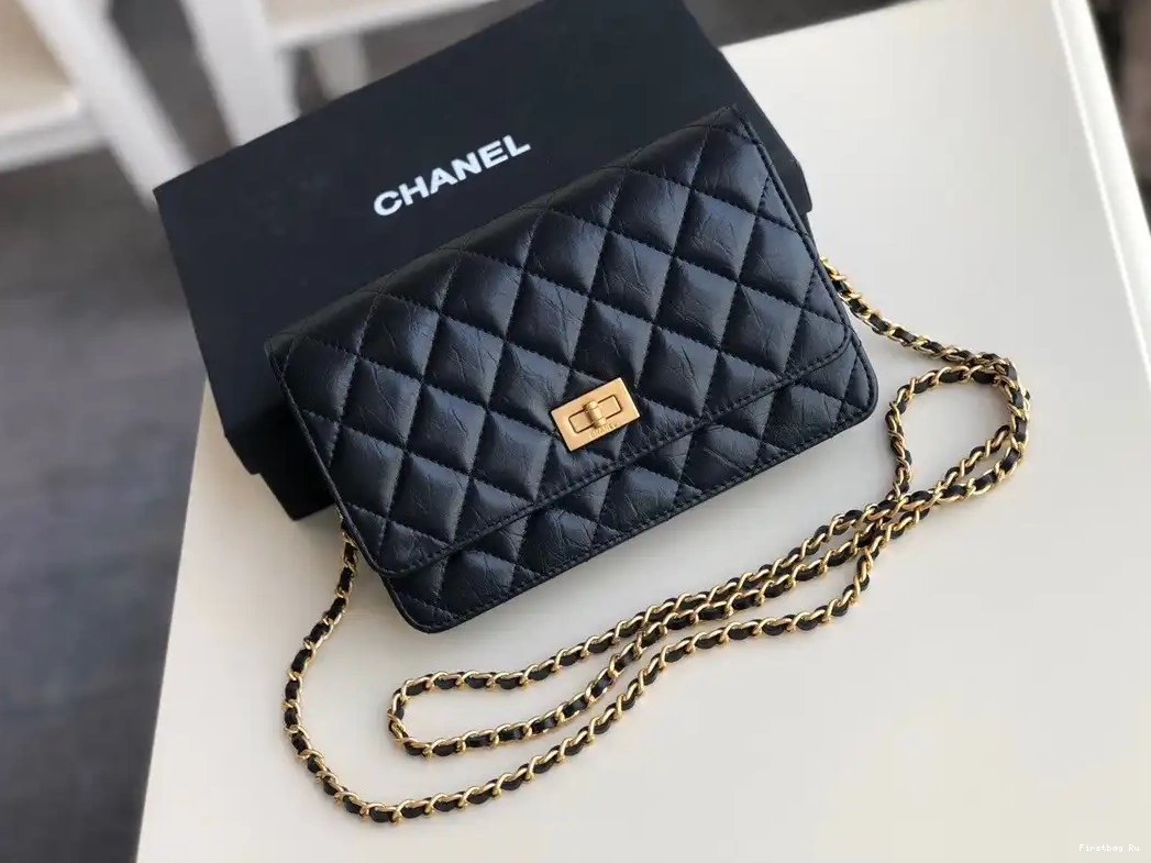 First Bag Ru CHANEL WALLET CHAIN 0602